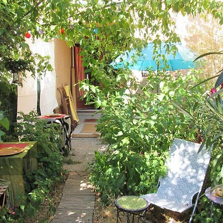 Joli Studio Avec Jardinet Авиньон Экстерьер фото