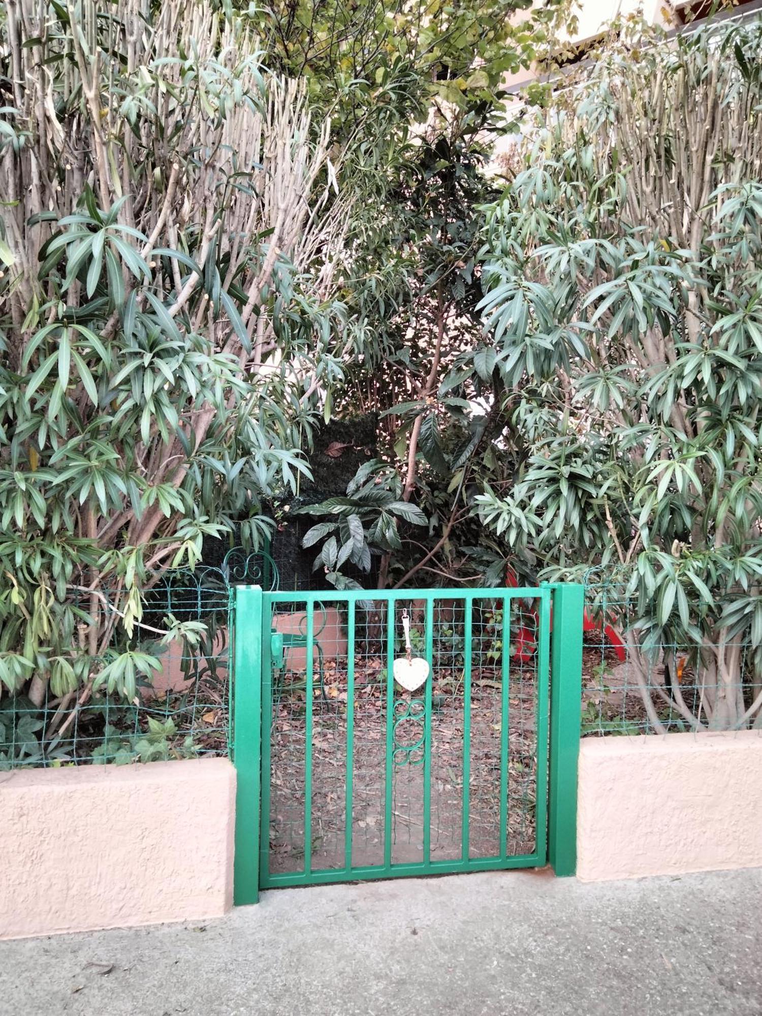 Joli Studio Avec Jardinet Авиньон Экстерьер фото